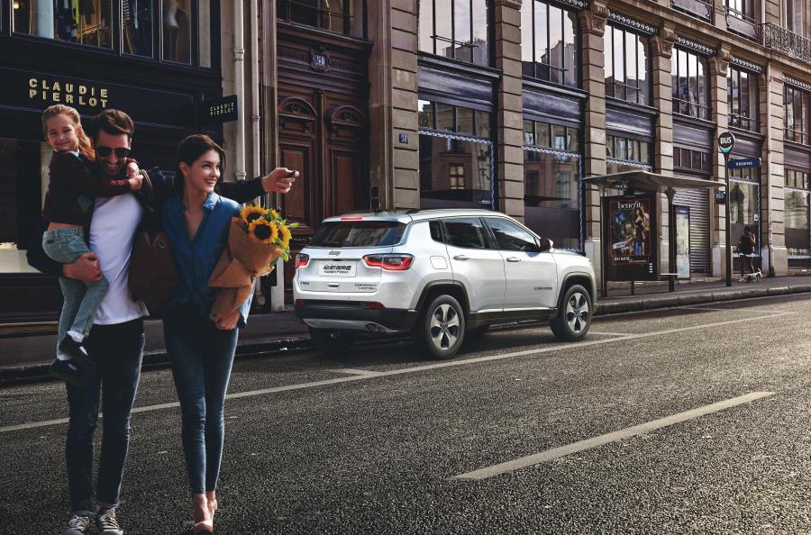  Jeep Compass Limited (MP) 2016 года  (CN) (фото 14 из 15)